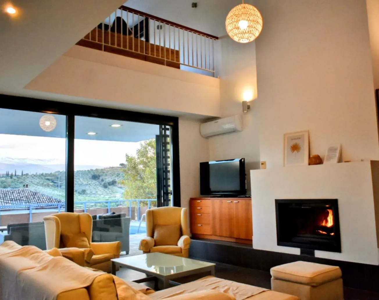 Villa Sierra Huetor Santillan Spain
